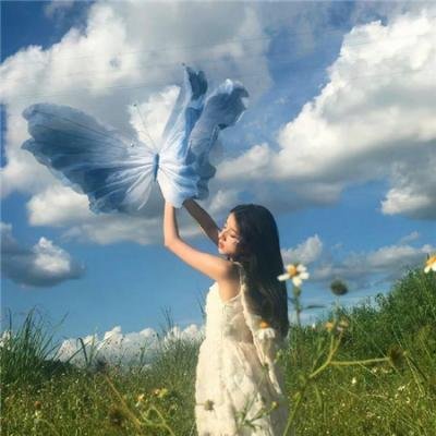 明洞春晓 海报